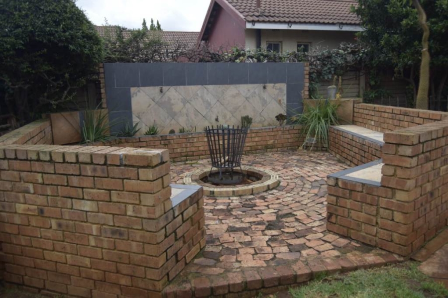 4 Bedroom Property for Sale in Vaalpark Free State